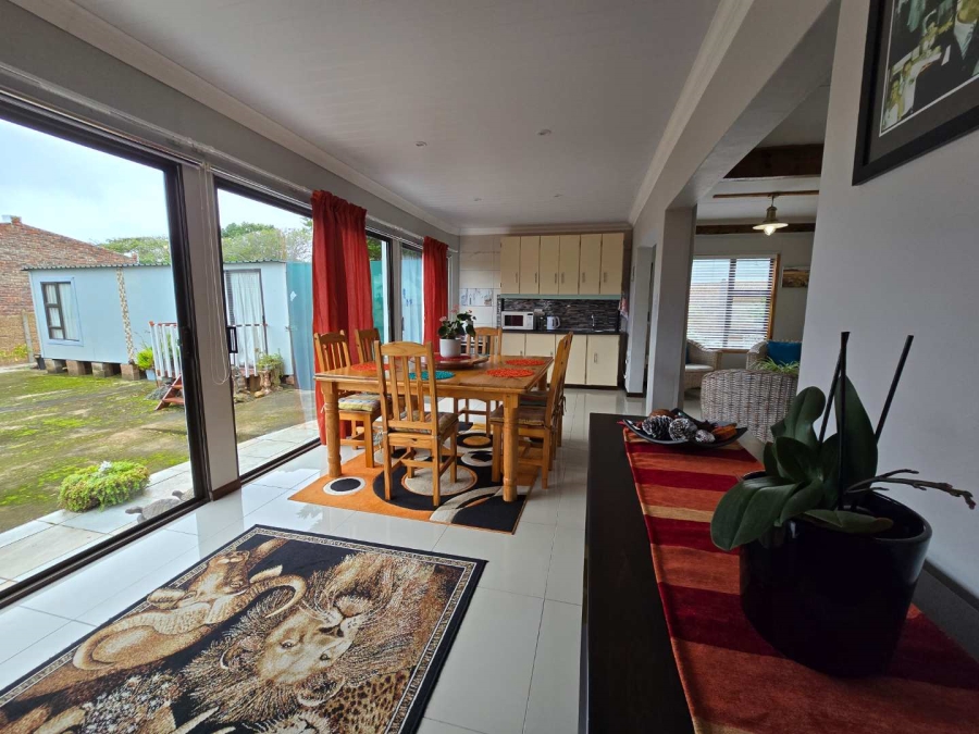 4 Bedroom Property for Sale in Stilbaai Wes Western Cape